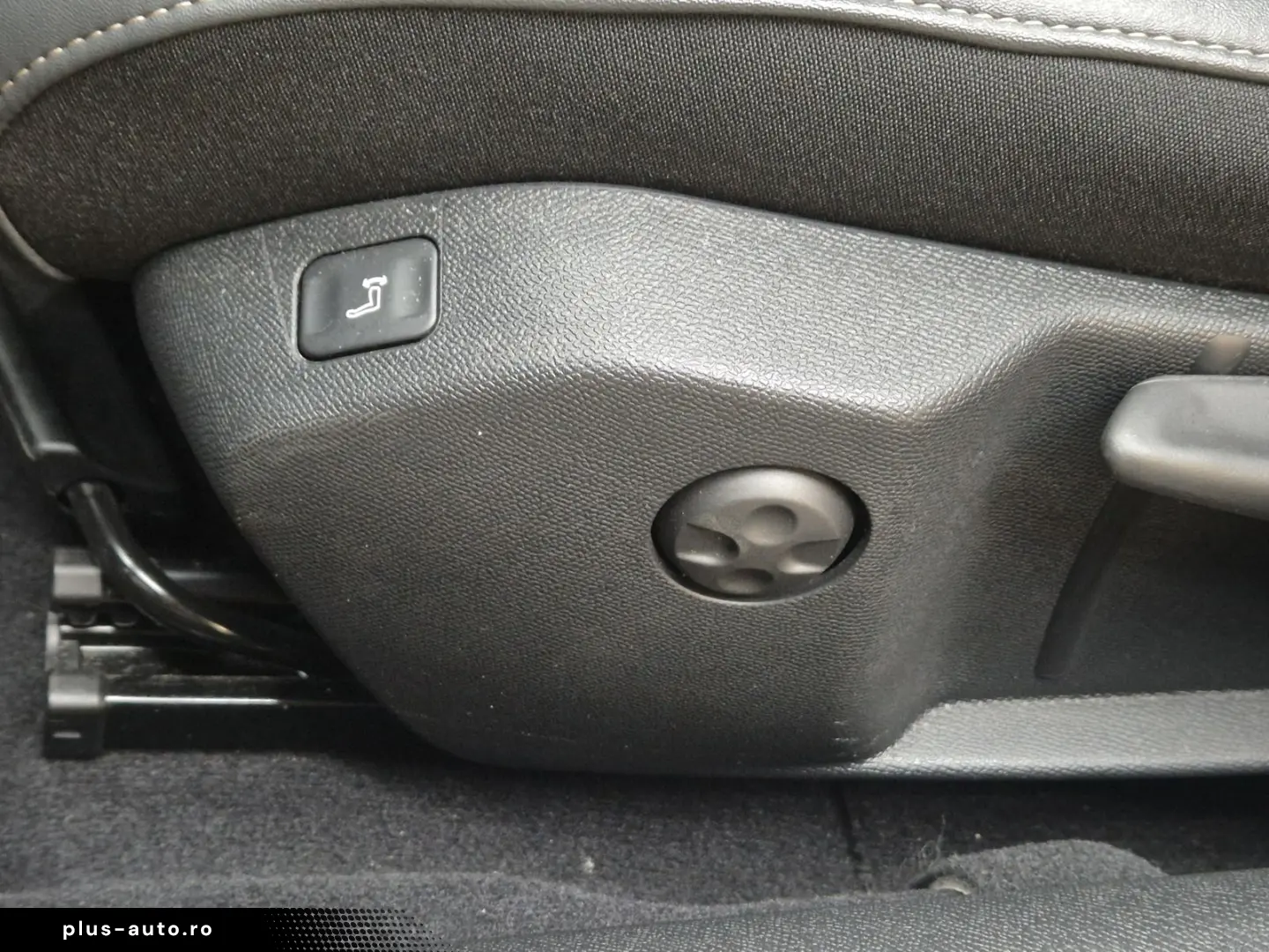 PEUGEOT 508 Hybrid 225 GT NAVI LED KAMERA ACC 18