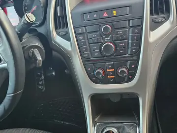 Opel Astra J 1.4 Ecotec 2012 Euro 5