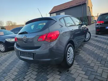 Opel Astra J 1.4 Ecotec 2012 Euro 5