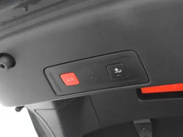 PEUGEOT 508 Hybrid Allure 8EAT LED PanoKamera ACC