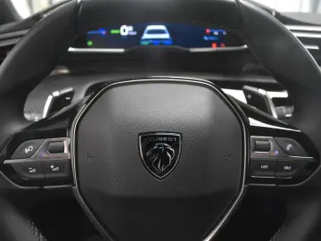 PEUGEOT 508 Hybrid Allure 8EAT LED PanoKamera ACC