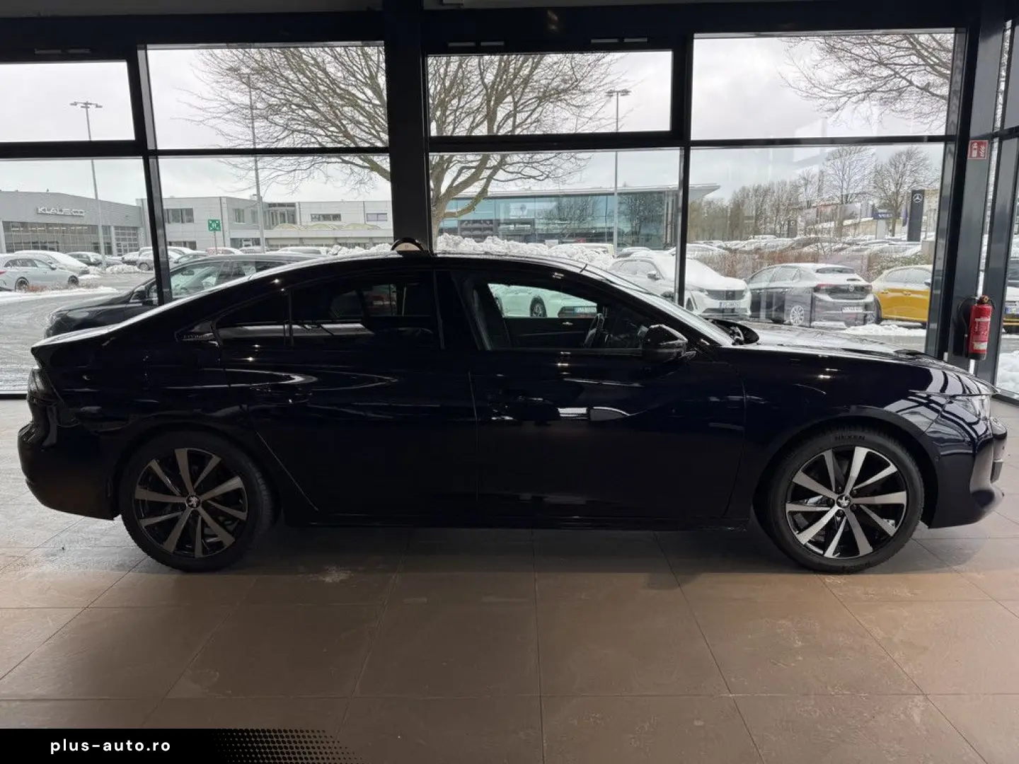 PEUGEOT 508 GT PHEV225 E-EAT