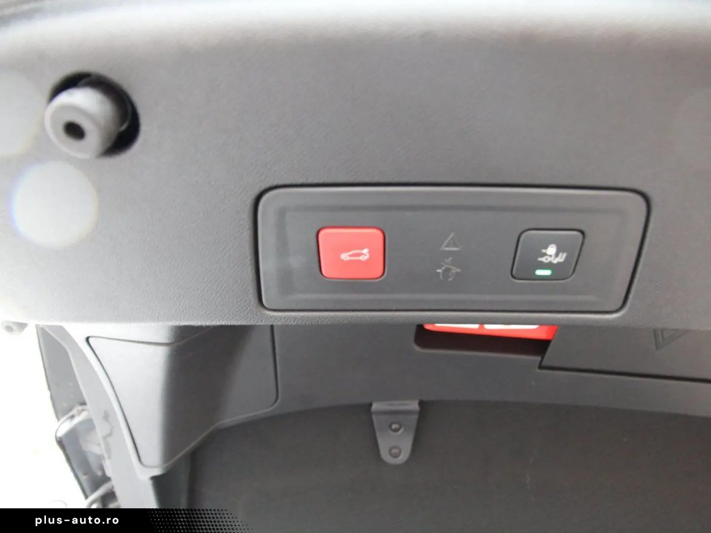 PEUGEOT 508 1.6e HYBRID Allure FULL-LED Stop&Go