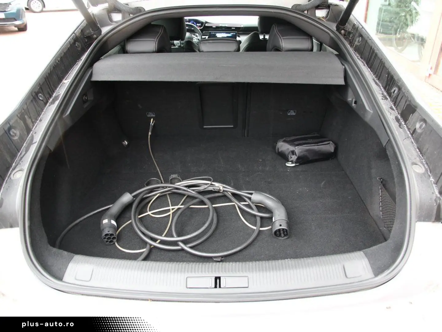 PEUGEOT 508 1.6e HYBRID Allure FULL-LED Stop&Go