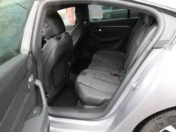 PEUGEOT 508 1.6e HYBRID Allure FULL-LED Stop&Go