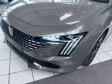 PEUGEOT 508 Hybrid 225 Allure
