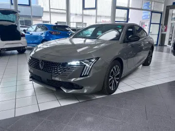 PEUGEOT 508 Hybrid 225 Allure