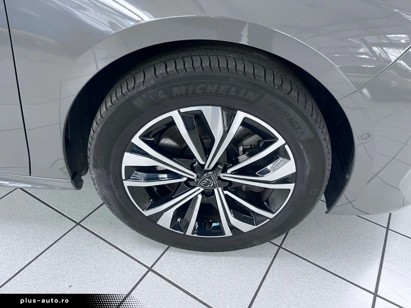 PEUGEOT 508 Hybrid 225 Allure