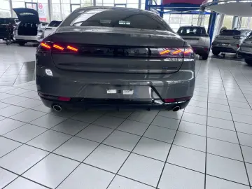 PEUGEOT 508 Hybrid 225 Allure