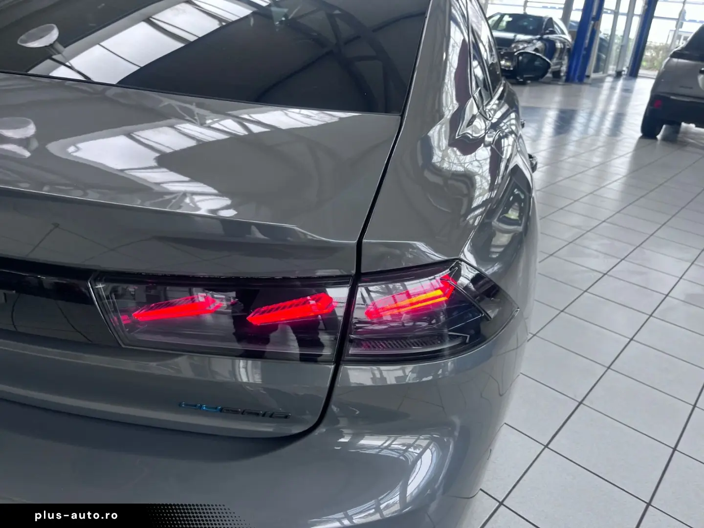 PEUGEOT 508 Hybrid 225 Allure