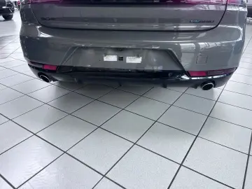 PEUGEOT 508 Hybrid 225 Allure