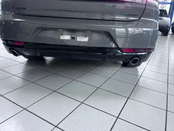 PEUGEOT 508 Hybrid 225 Allure