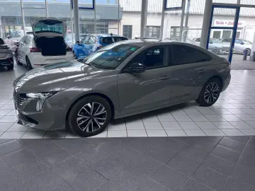 PEUGEOT 508 Hybrid 225 Allure