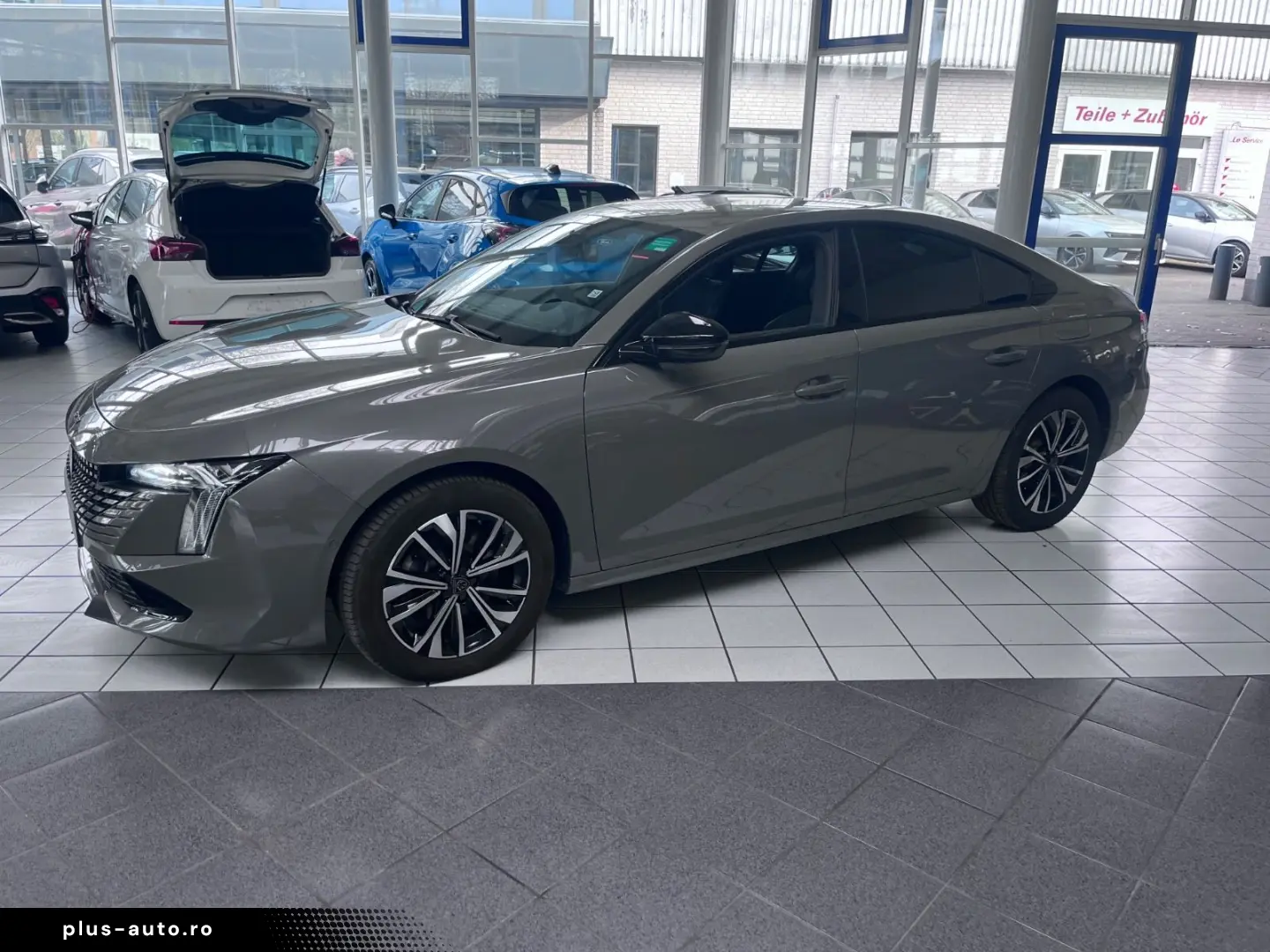 PEUGEOT 508 Hybrid 225 Allure