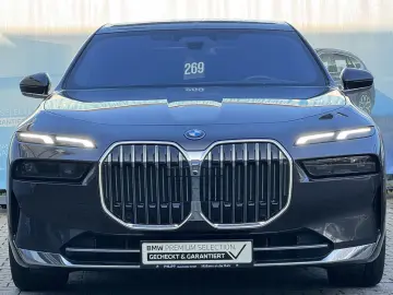 BMW 750e xDrive Massage Exc.Lounge Autobahnas. B&W