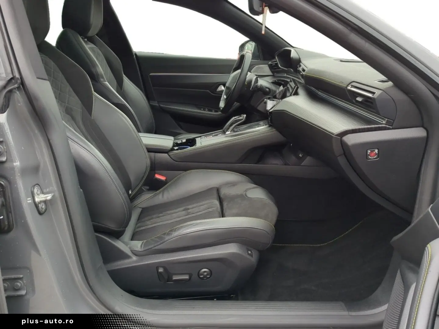 PEUGEOT 508 PSE HYBRID 360  KAMERA NAVI LED PDC SCHIEBED