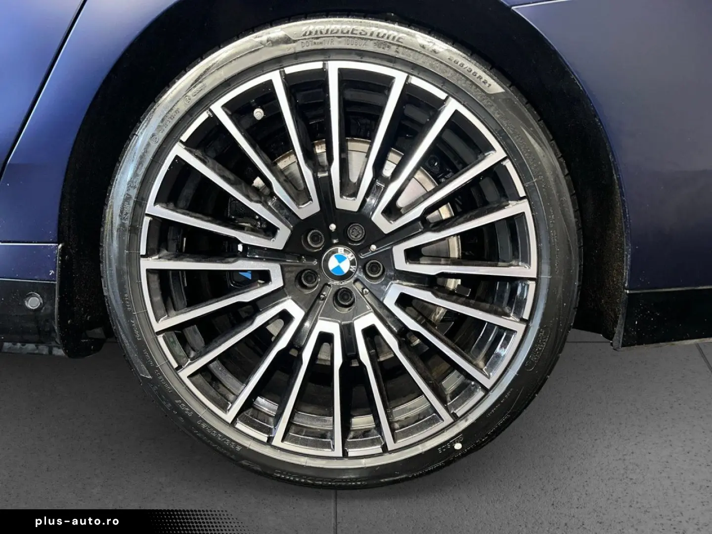 BMW 750e xDr M Sport Pro Fond-Entertainment Autobahn