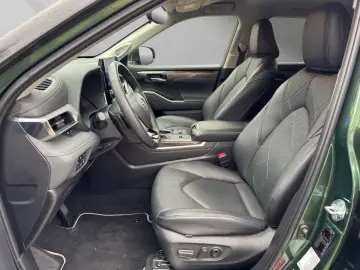 TOYOTA Highlander Hybrid Luxury 7 SITZER LEDER HuD JBL