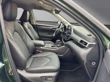 TOYOTA Highlander Hybrid Luxury 7 SITZER LEDER HuD JBL