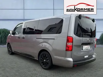 TOYOTA Proace Verso L2 Lounge Sthzg. Leder Pano sofort