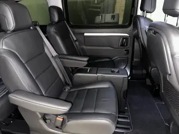 TOYOTA Proace Verso L2 Lounge Sthzg. Leder Pano sofort