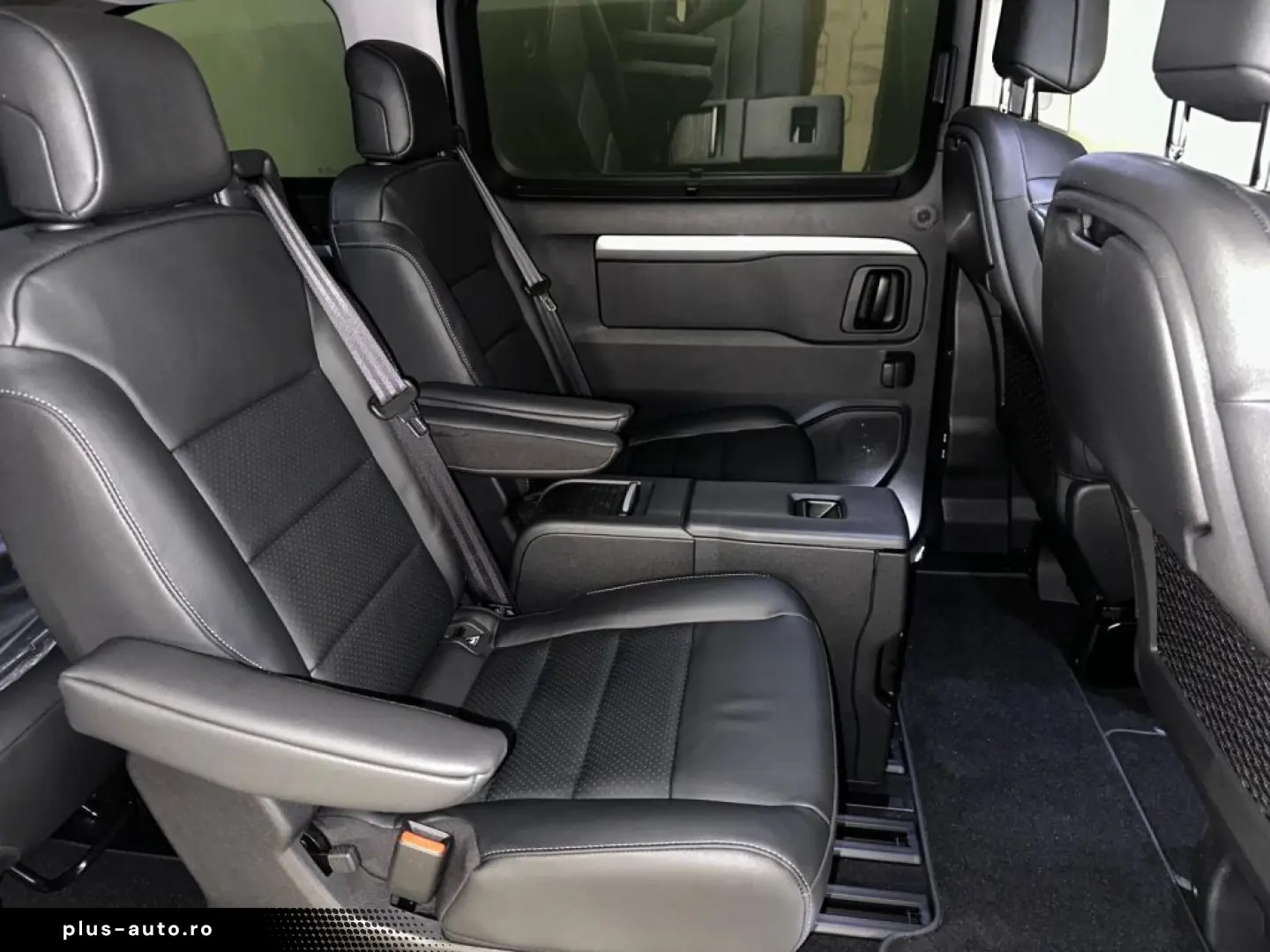 TOYOTA Proace Verso L2 Lounge Sthzg. Leder Pano sofort