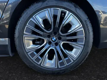 BMW 750e xDrive Lr. 1.079 - br. o.Anz. 48Mon 5`Km p.