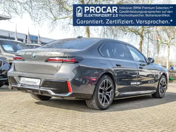 BMW 750e xDrive M Sport Integral Pano Massage DA Pro