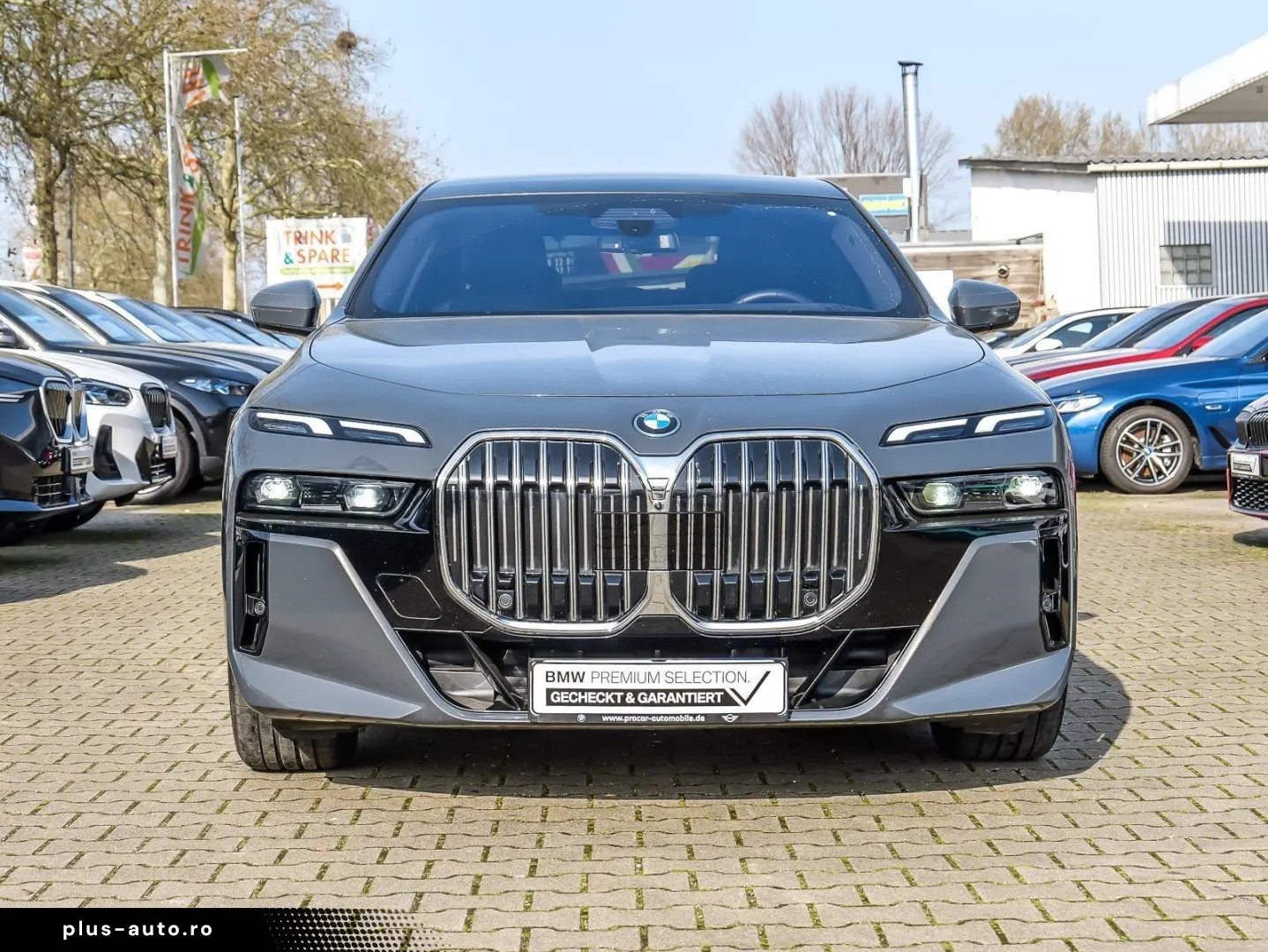BMW 750e xDrive M Sport Integral Pano Massage DA Pro