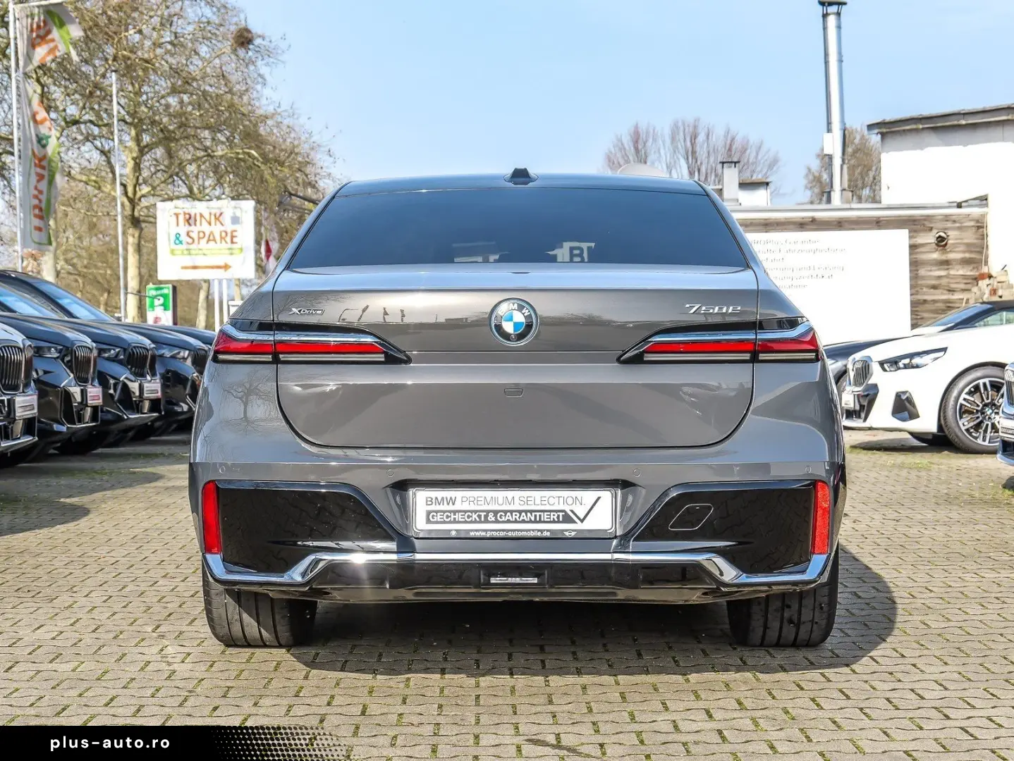 BMW 750e xDrive M Sport Integral Pano Massage DA Pro