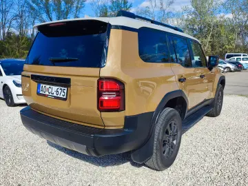 TOYOTA Land Cruiser 2.8 D-4D 4WD First Edition