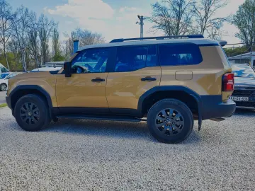 TOYOTA Land Cruiser 2.8 D-4D 4WD First Edition