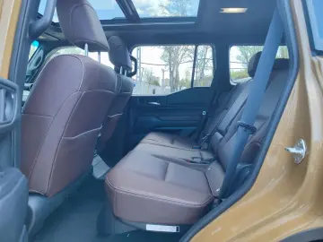 TOYOTA Land Cruiser 2.8 D-4D 4WD First Edition