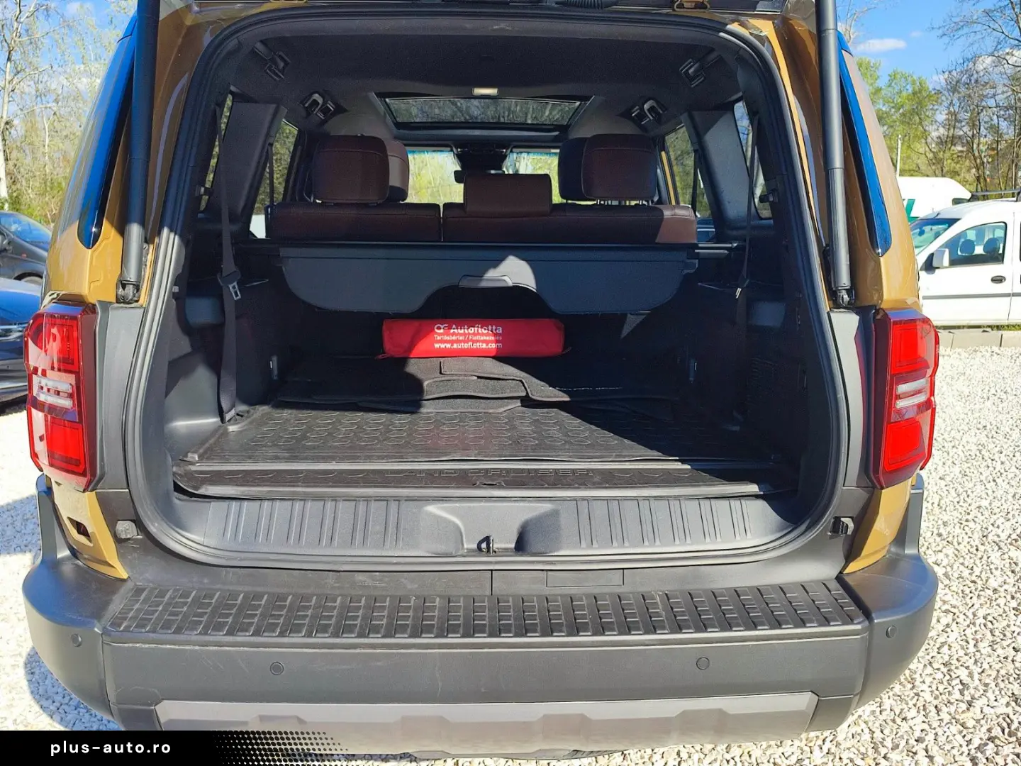 TOYOTA Land Cruiser 2.8 D-4D 4WD First Edition