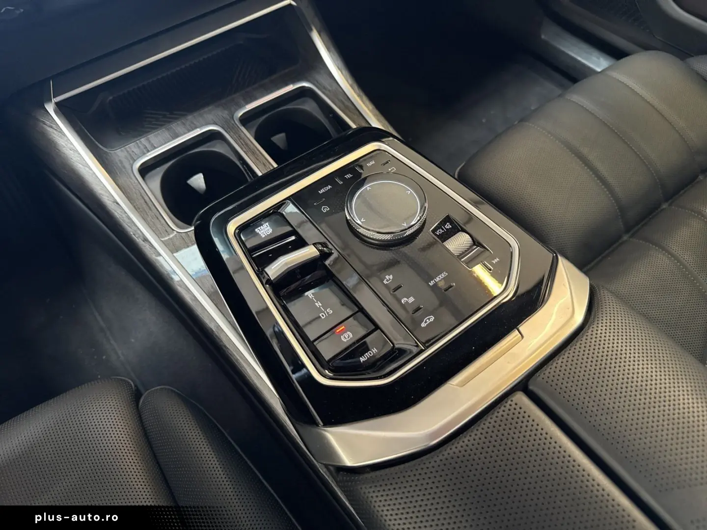 BMW 750e xDrive DA&PAProf. Autobahnass. Massage