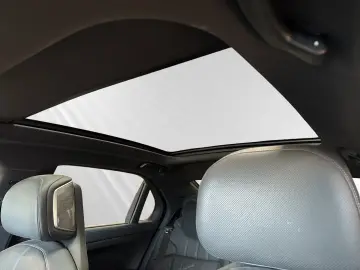 BMW 750e xDrive DA&PAProf. Autobahnass. Massage