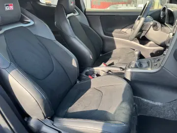 TOYOTA Yaris GR Rovanperä 170 200