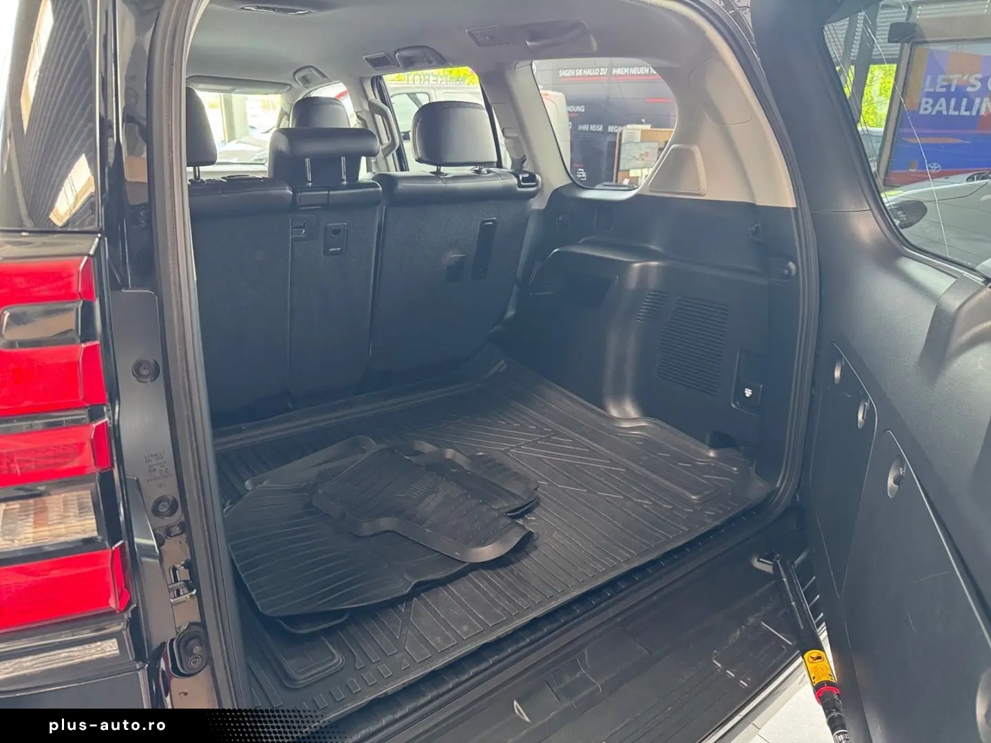 TOYOTA Land Cruiser 2.8 D4-D Executive Kam. KlimaA LED