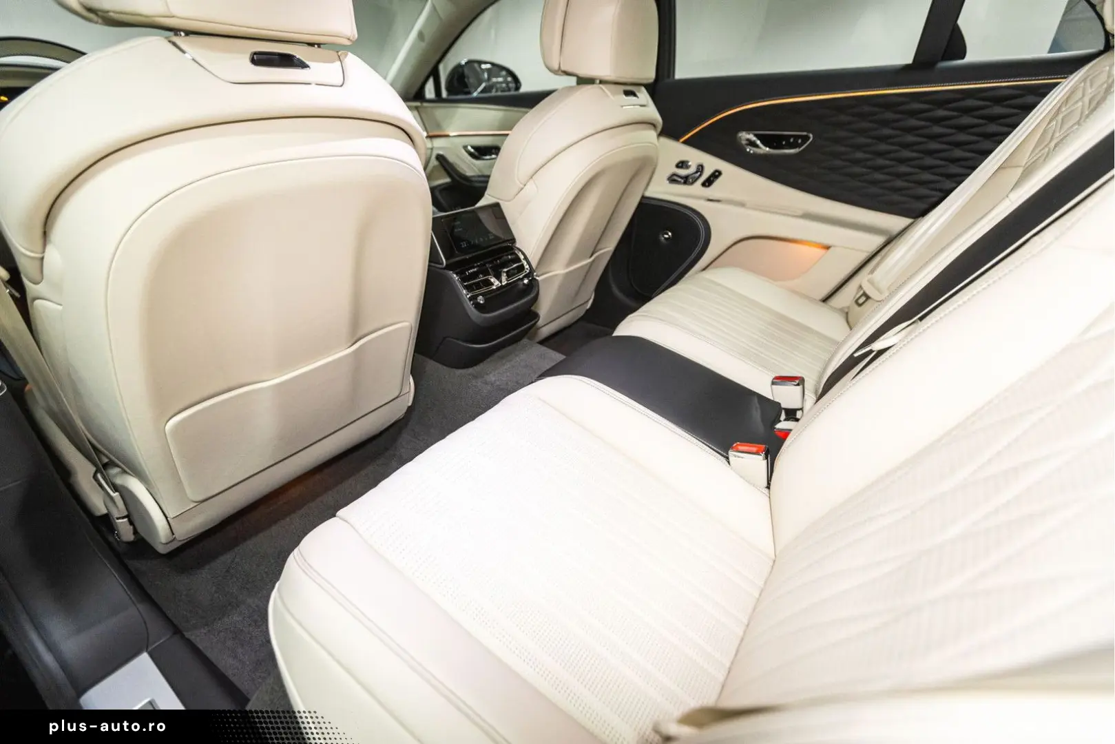 BENTLEY Flying Spur V8 Azure  Piano Linen Veneer Rotatin