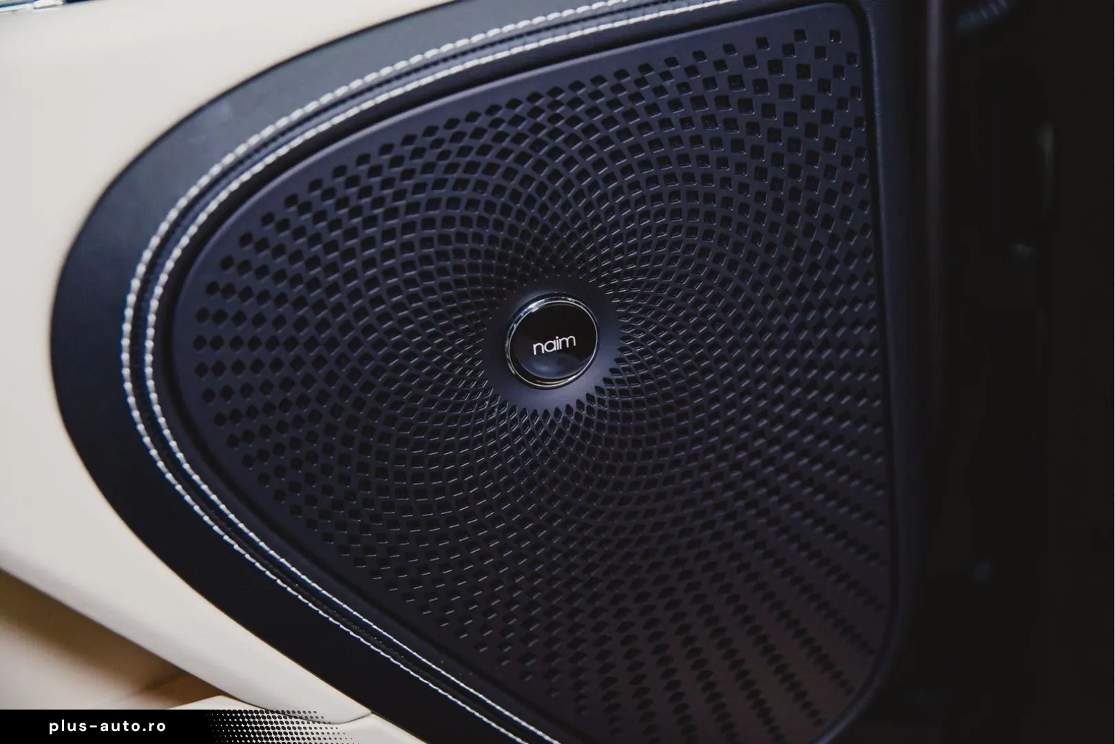 BENTLEY Flying Spur V8 Azure  Piano Linen Veneer Rotatin