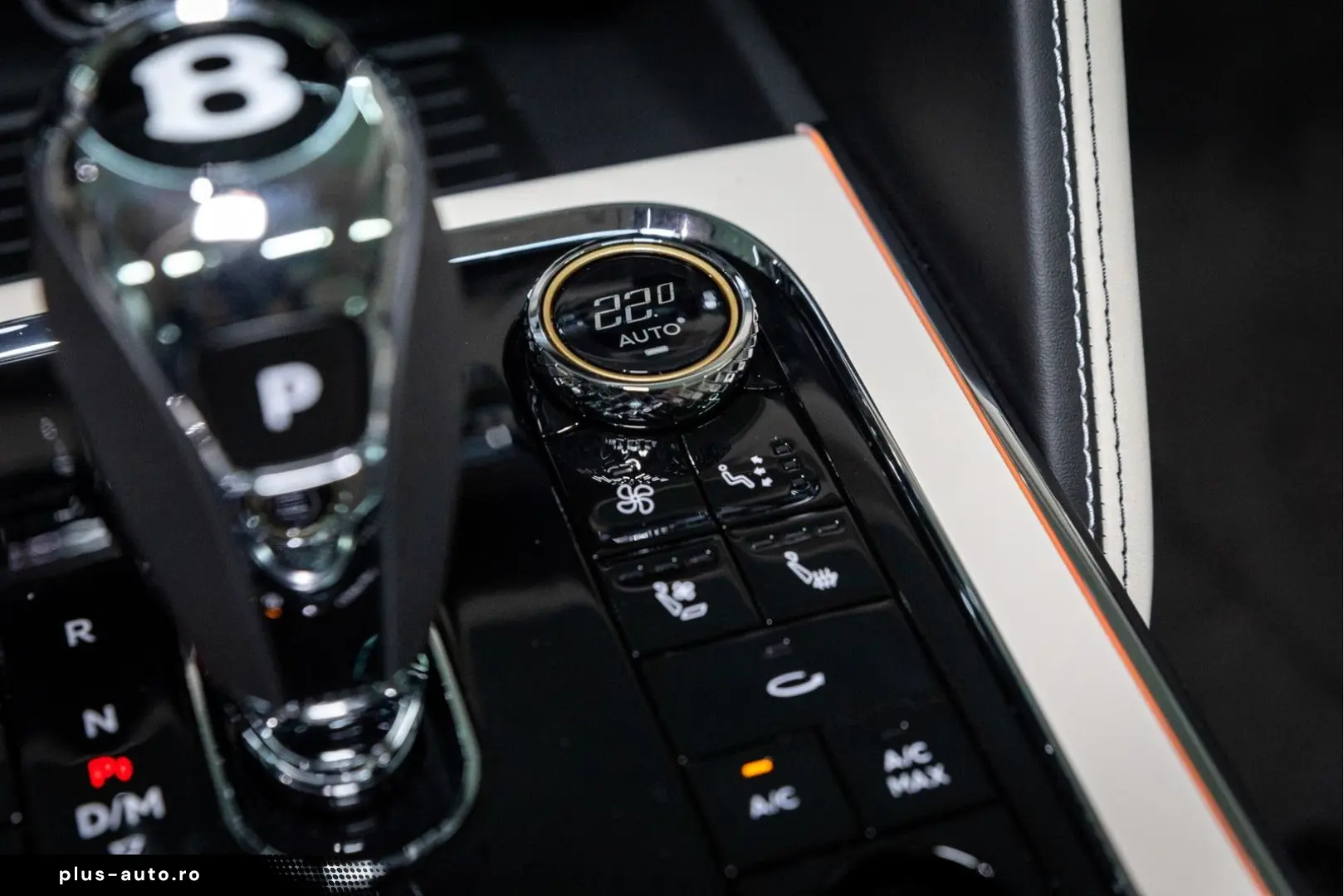 BENTLEY Flying Spur V8 Azure  Piano Linen Veneer Rotatin