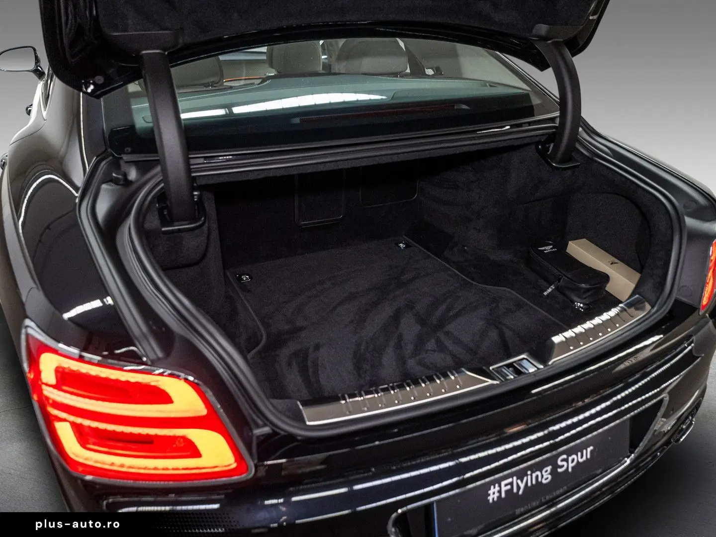 BENTLEY Flying Spur V8 Azure  Piano Linen Veneer Rotatin