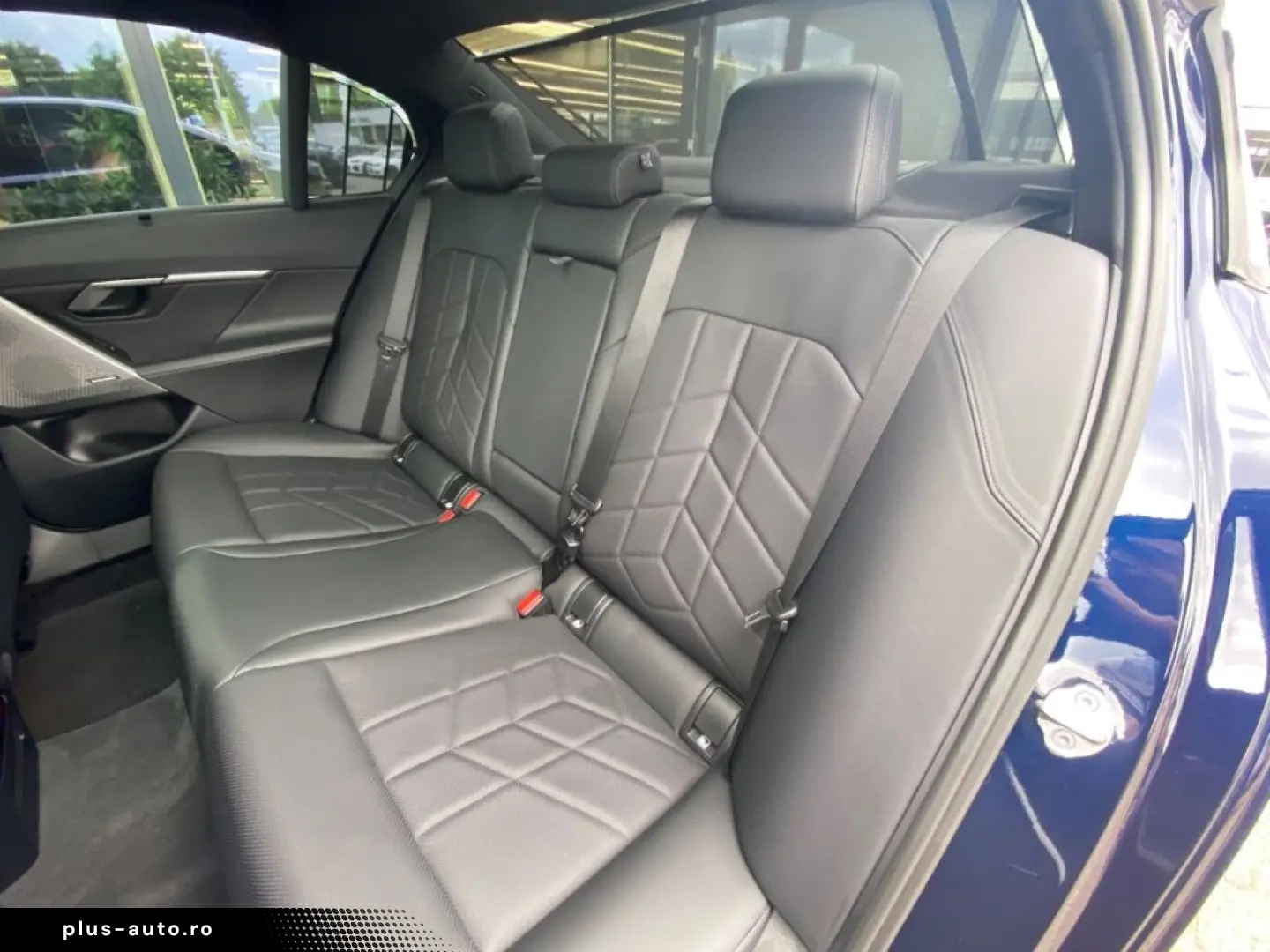 BMW 550 e xDrive Limousine M Sport AHK Pano Autob.-A