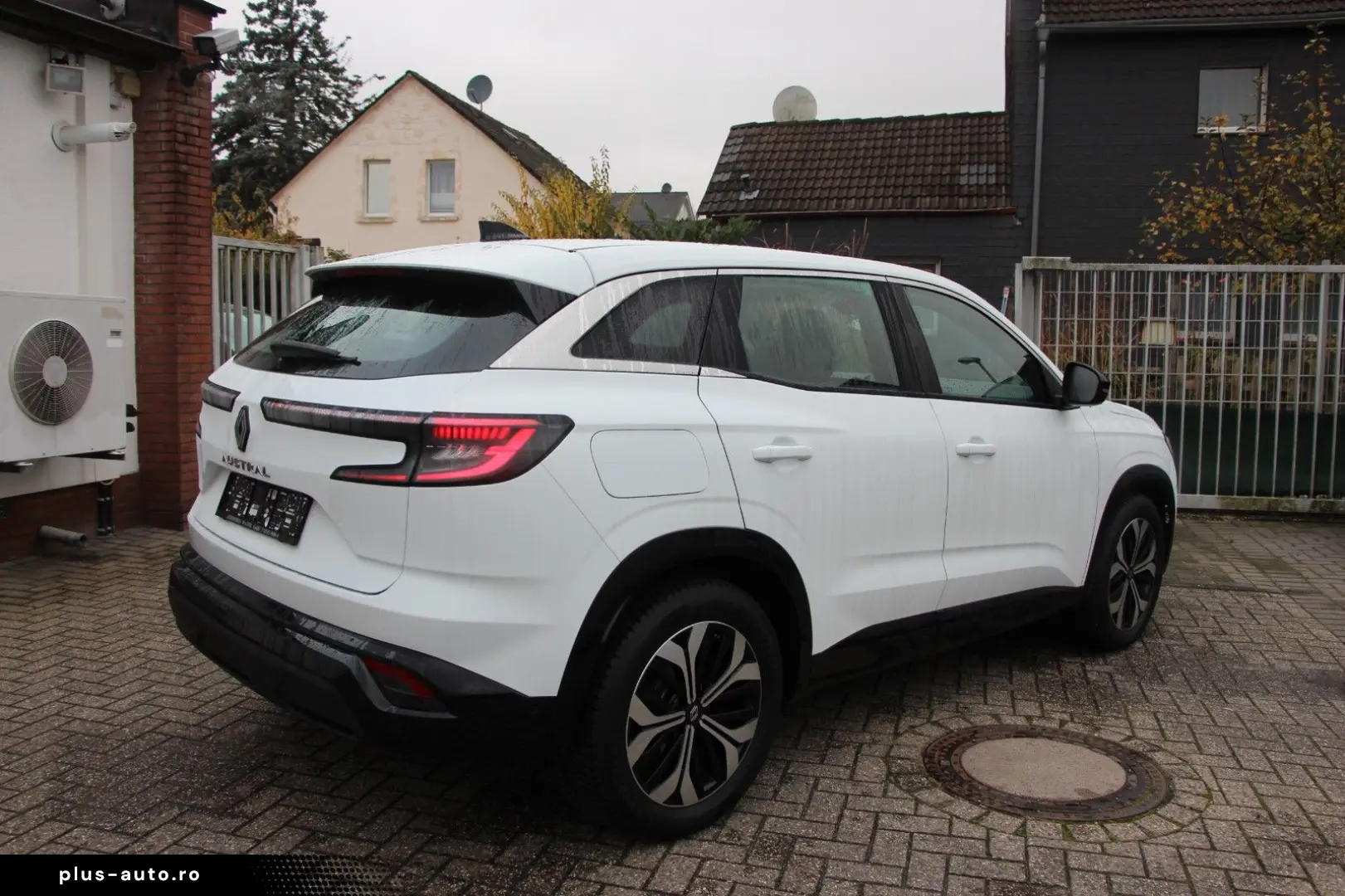 RENAULT Austral Mild Hybrid 140 Equilibre