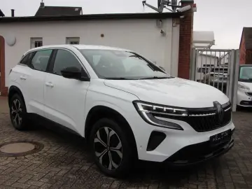 RENAULT Austral Mild Hybrid 140 Equilibre
