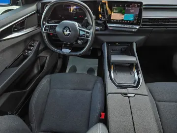 RENAULT Austral Kamera CarPlay SHz Frontscheibe