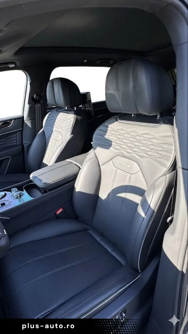BENTLEY Bentayga EWB Azure  NAIM RSE ParkingHeater