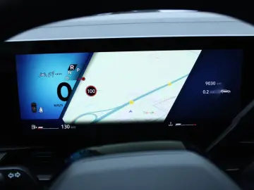 RENAULT Austral 160 Evolution Navi LED ACC Kamera Apple