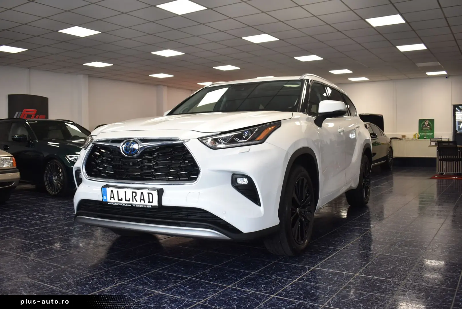 TOYOTA Highlander 2 5 Hybrid Luxury 7-Sitze Navi Panora