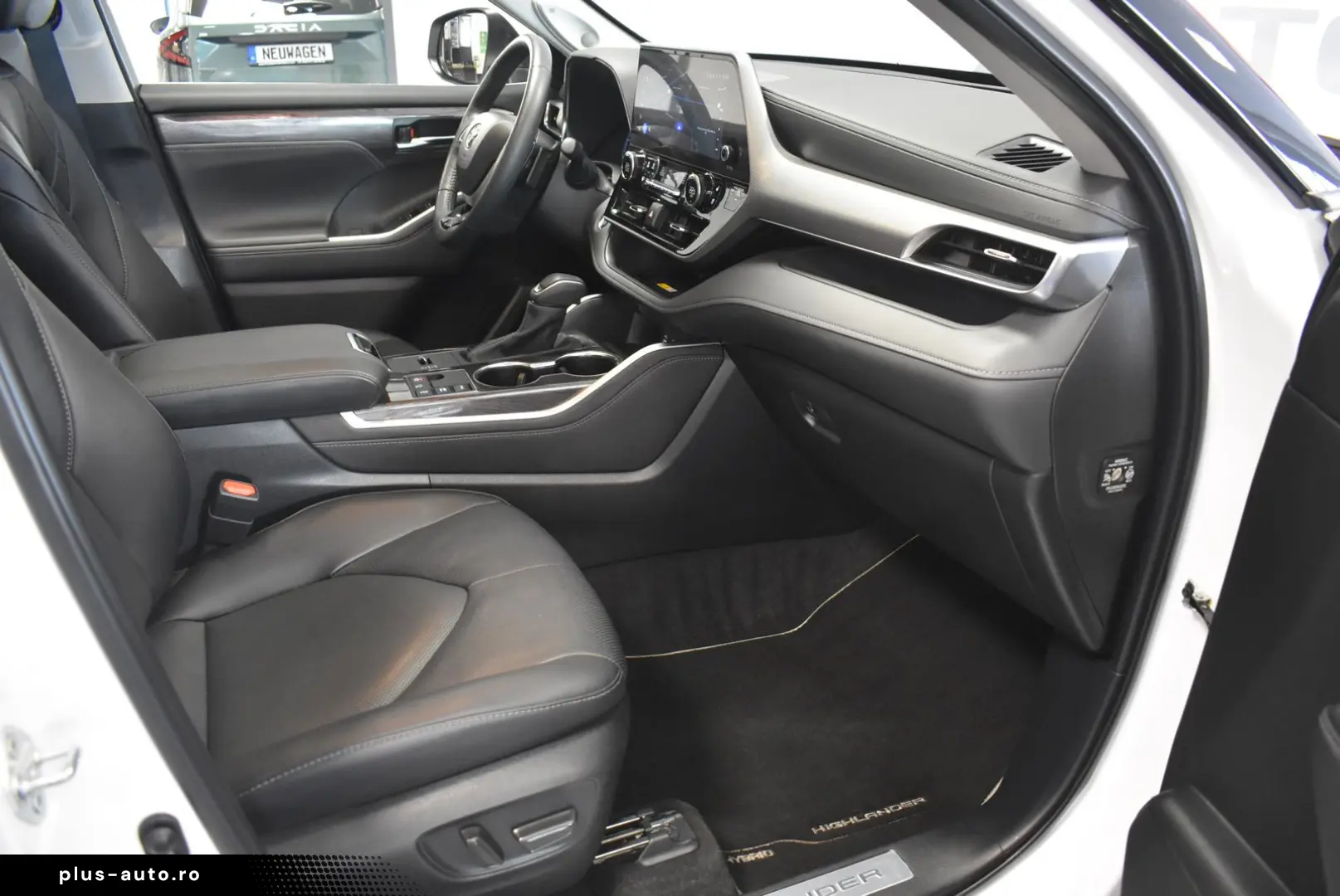 TOYOTA Highlander 2 5 Hybrid Luxury 7-Sitze Navi Panora